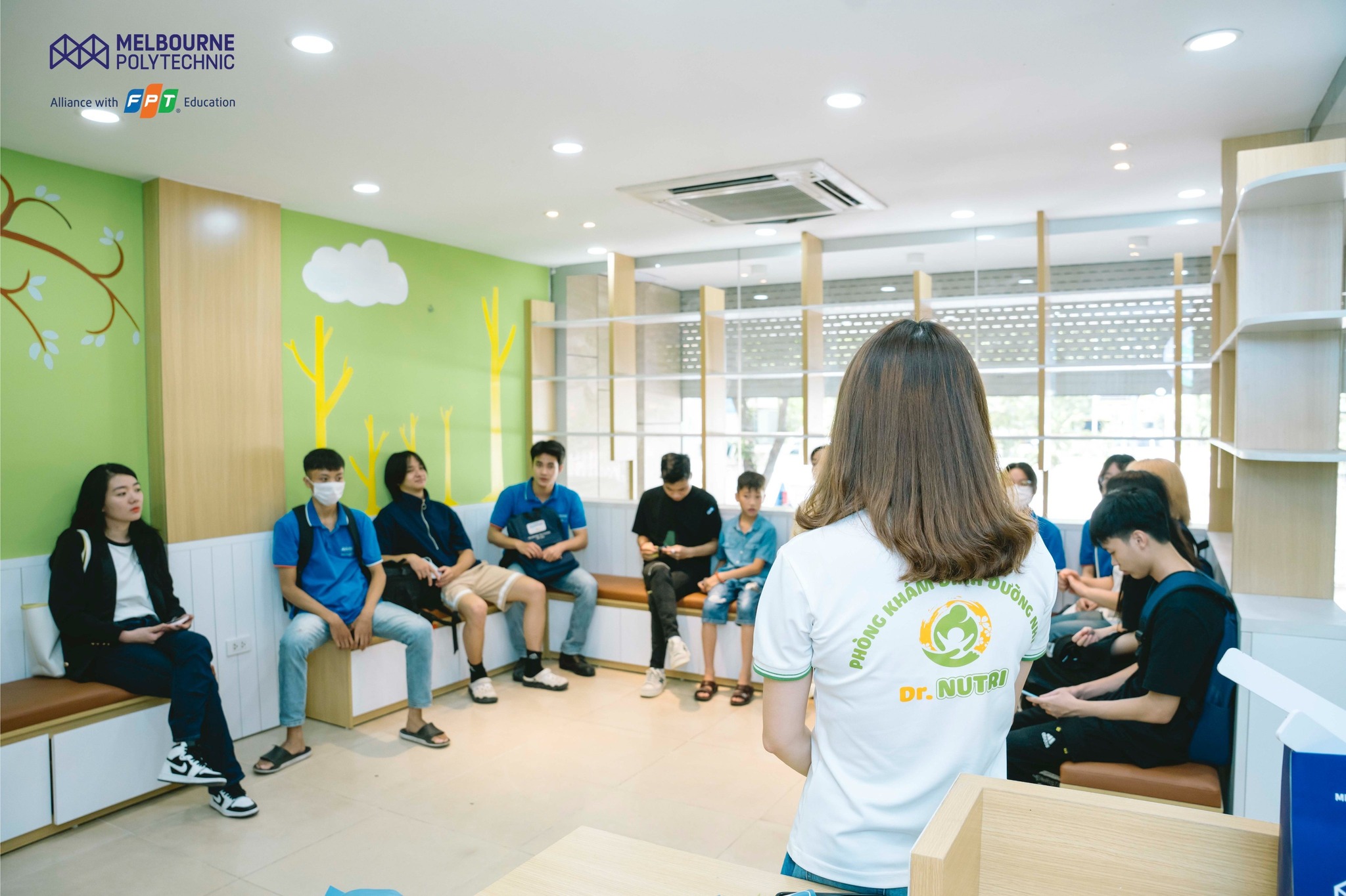 Trải nghiệm của sinh viên trong chương trình tham quan doanh nghiệp Dr.Nutri