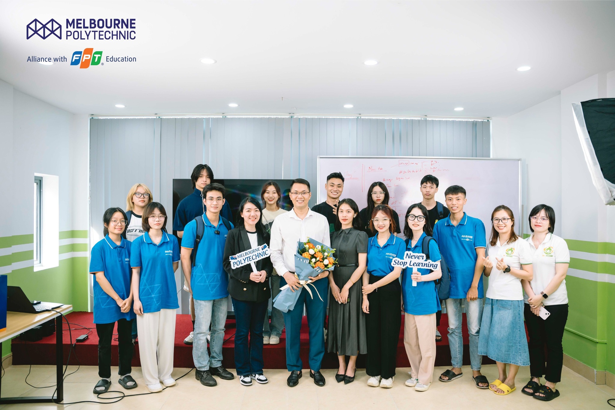 Trăm nghe không bằng một trải nghiệm của sinh viên ngành Marketing – Truyền Thông tại doanh nghiệp Dr.Nutri