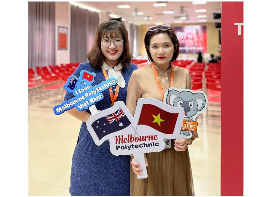 giảng viên melbourne polytechnic việt nam