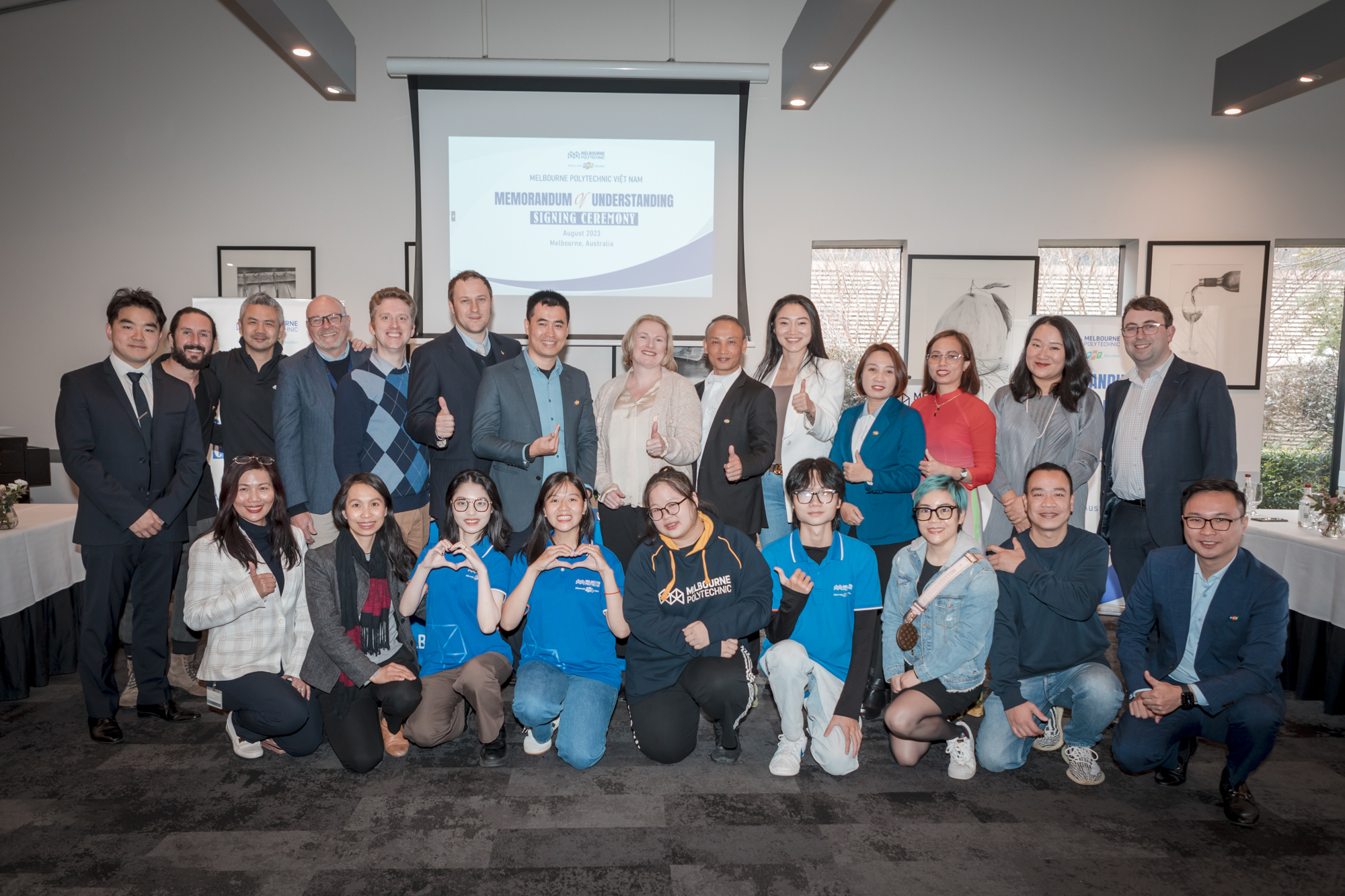 melbourne polytechnic việt nam - ký kết