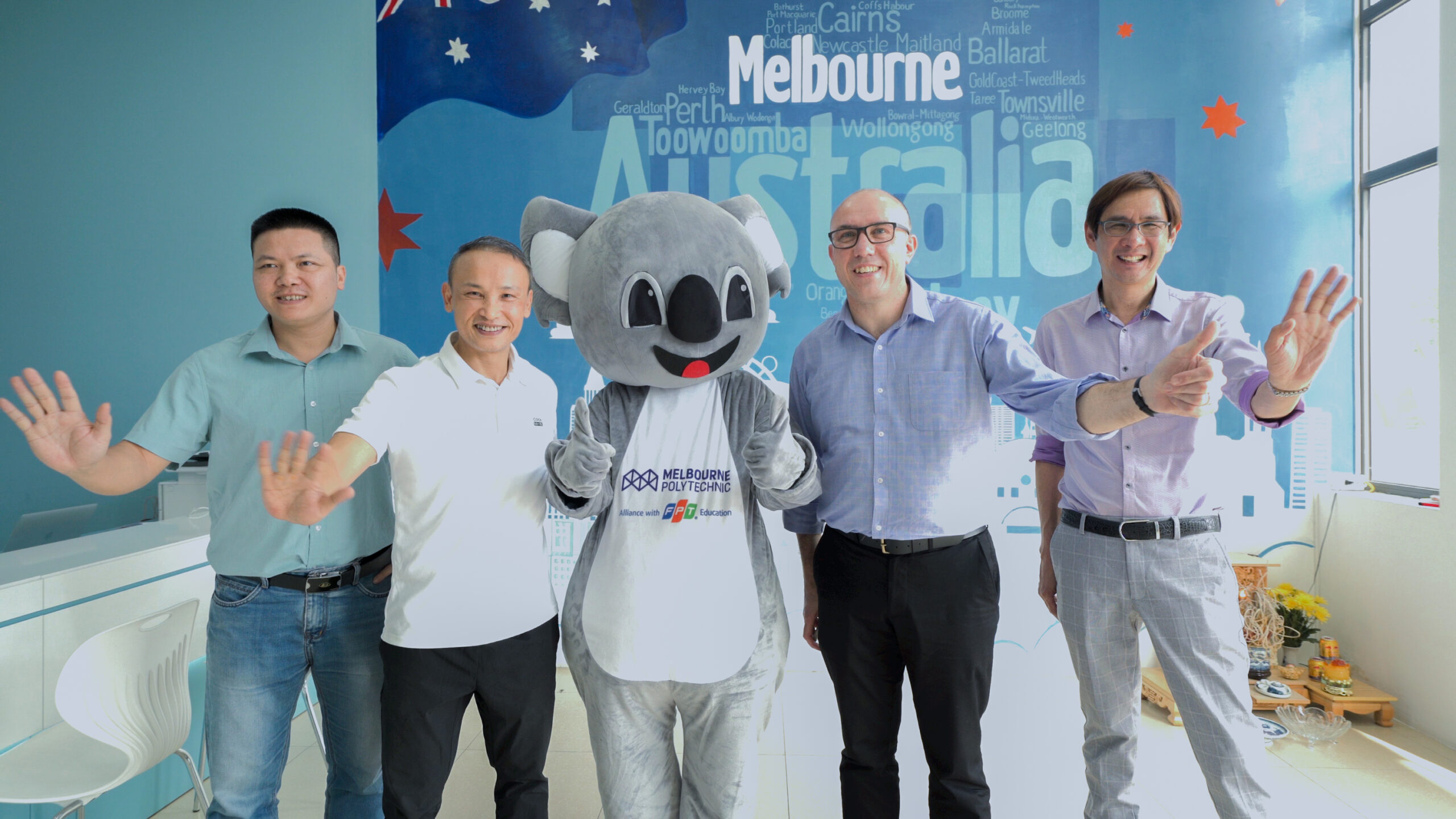 chương trình học của melbourne polytechnic việt nam nhập khẩu tại Úc