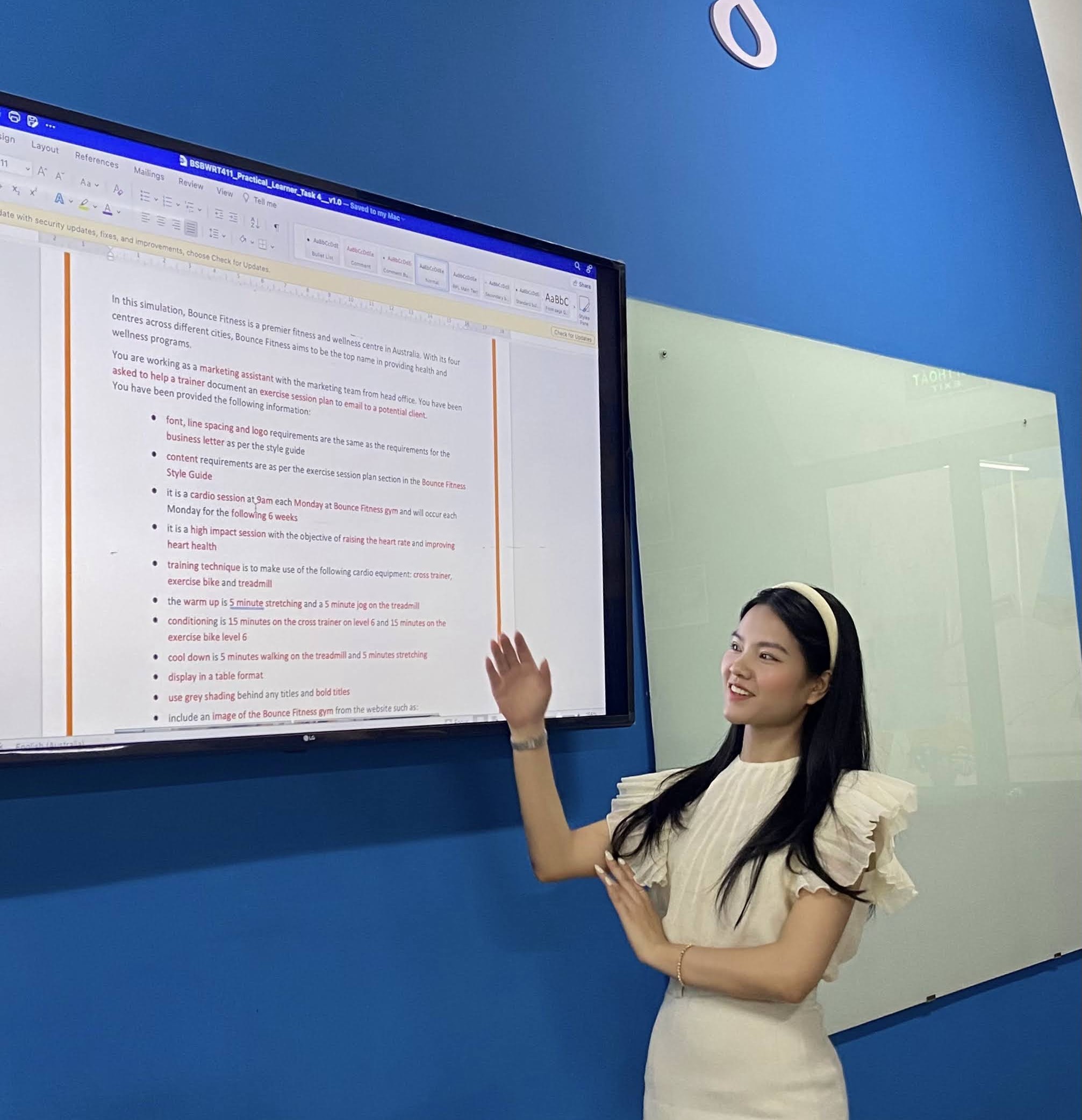 Giảng viên melbourne polytechnic việt nam biết 3 thứ tiếng