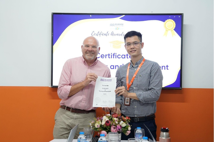 giảng viên melbourne polytechnic việt nam đạt chứng chỉ bên úc