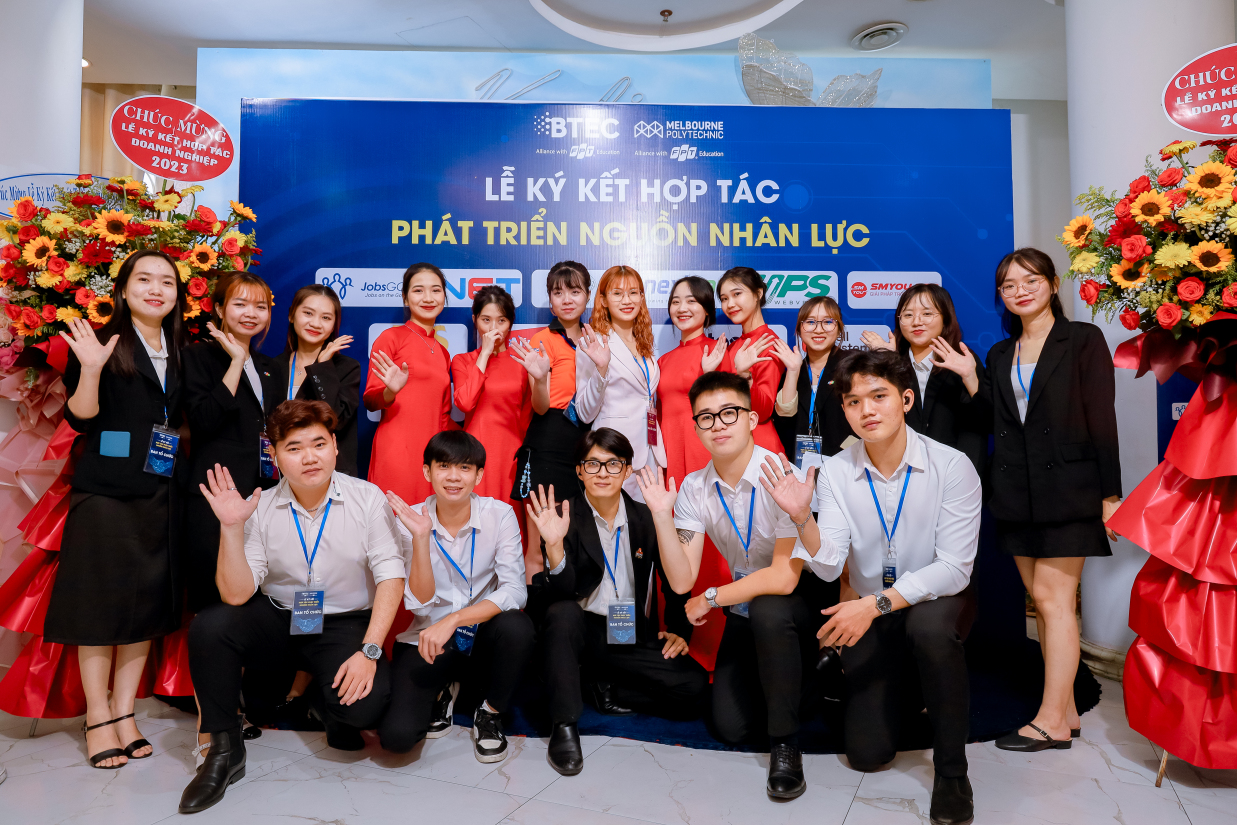ký kết hợp tác phát triển nhân lực tại melbourne polytechnic việt nam cơ sở hồ chí minh