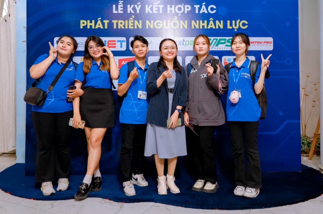 ký kết hợp tác phát triển nhân lực tại melbourne polytechnic việt nam cơ sở hồ chí minh