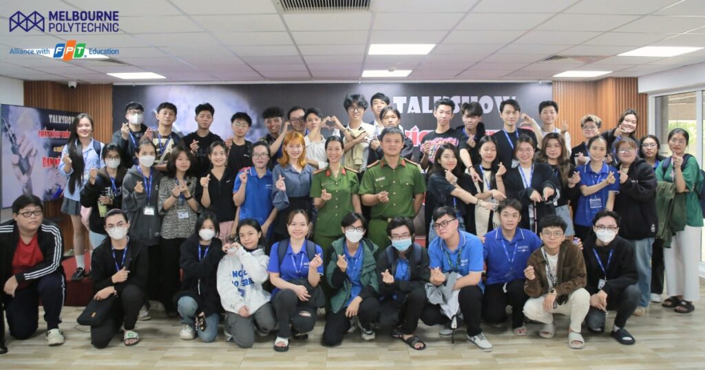 Xây dựng môi trường văn hóa lành mạnh trong học đường qua Talkshow “Chất kích thích và những điều bạn nên biết”