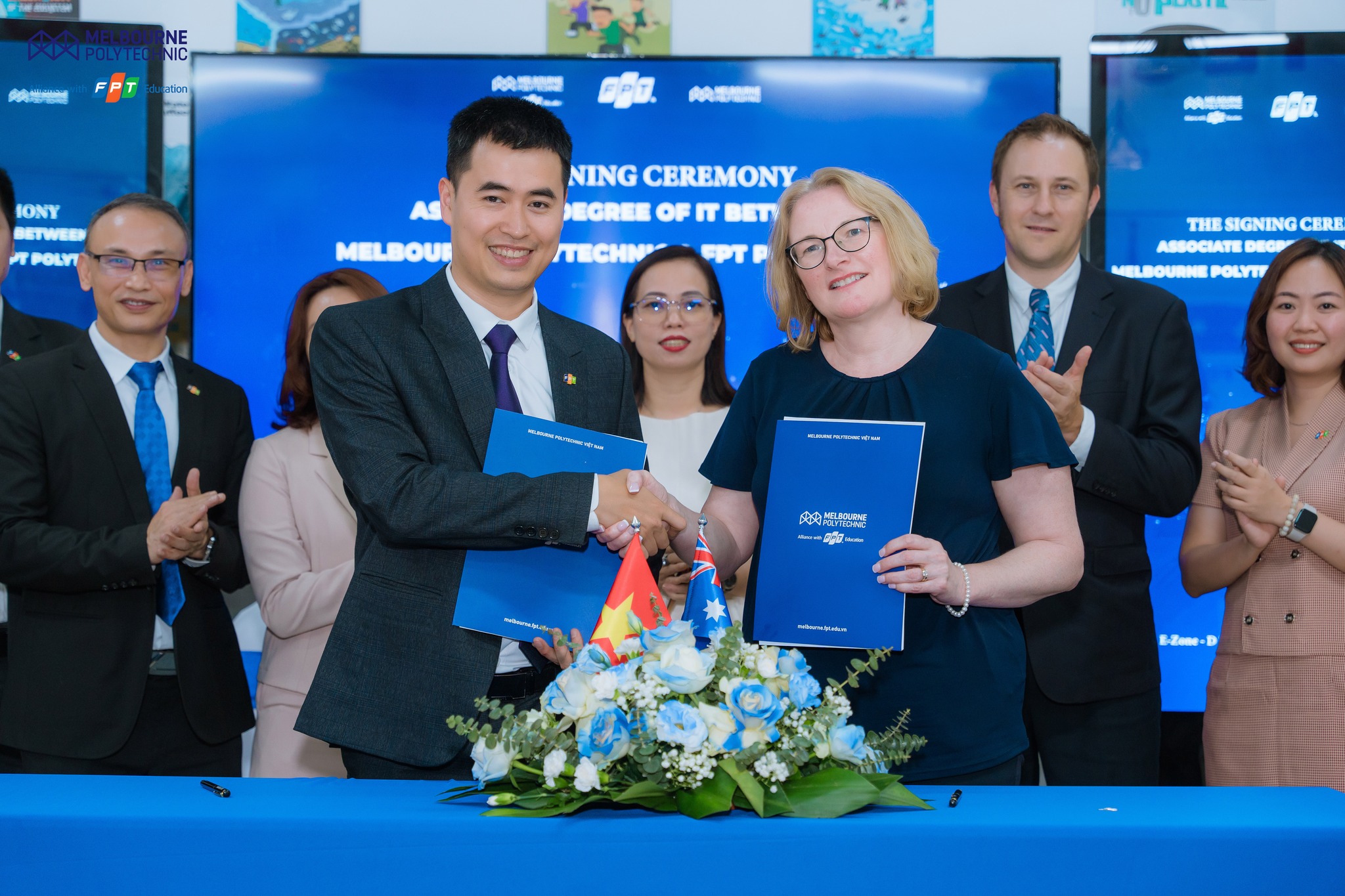 Melbourne Polytechnic (Úc) chính thức chuyển giao khung chương trình mới nhất ngành Công nghệ thông tin