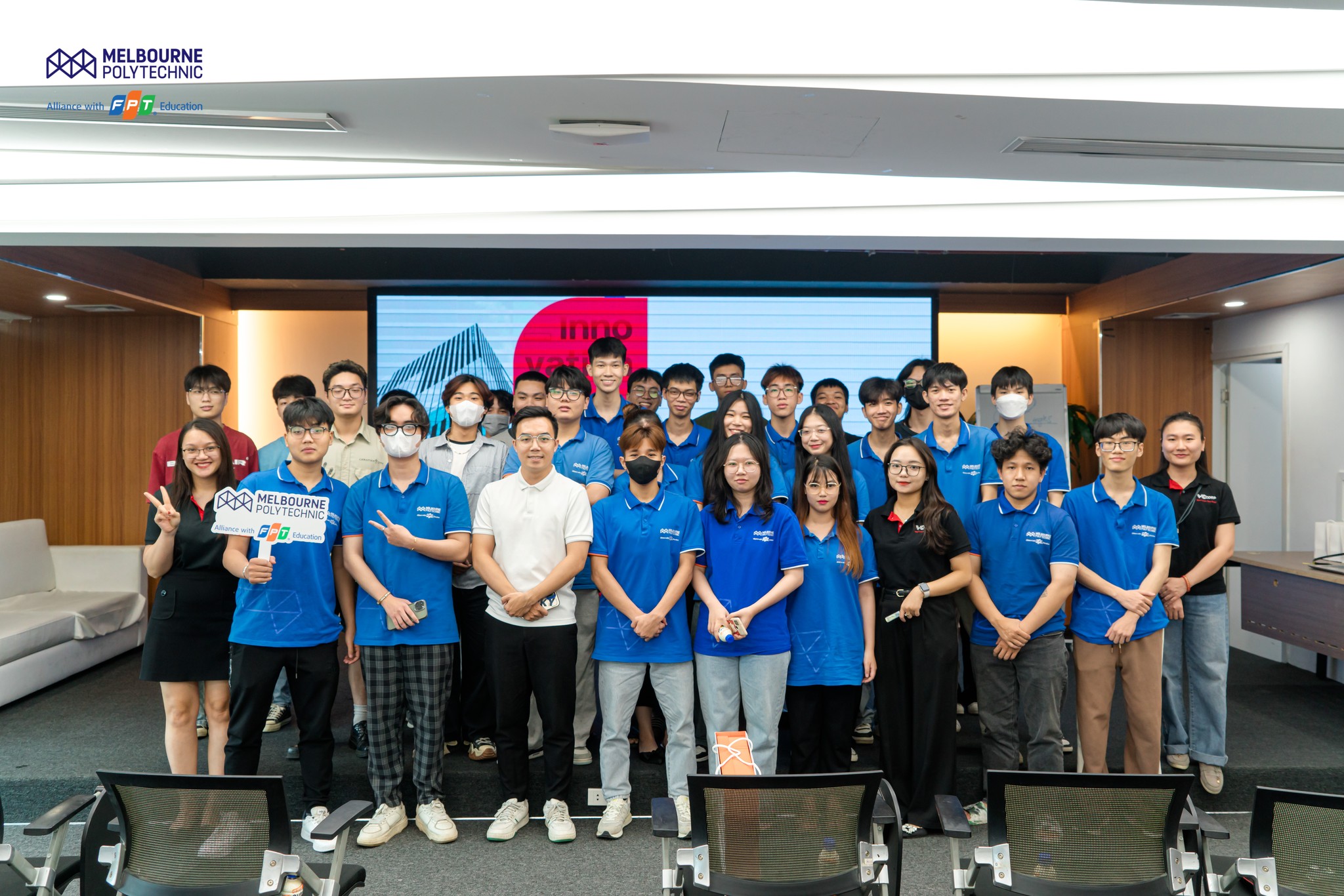 TRẢI NGHIỆM Ý NGHĨA CỦA SINH VIÊN MELBOURNE POLYTECHNIC VIỆT NAM TẠI ADMICRO