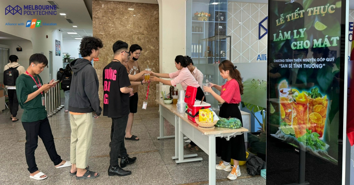 Ấm lòng lễ Tiết Thực ngày 13 cùng sinh viên Melbourne Polytechnic Việt Nam