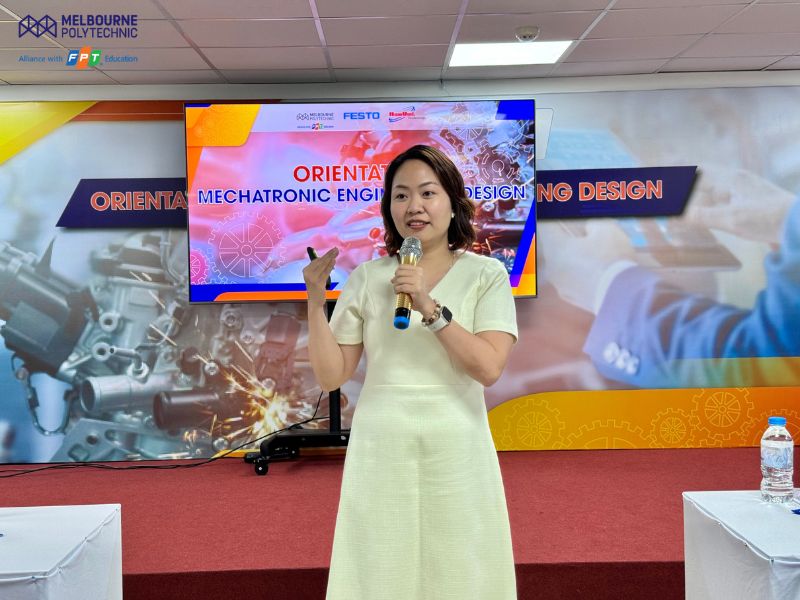 Diễn giả đặc biệt tại Orientation Mechatronic Engineering Design