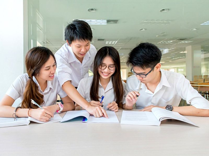 2k6 cần chọn ngành, chọn trường phù hợp với bản thân trong thời gian đợi điểm thi THPT chính thức