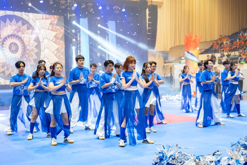 Sinh viên MPV góp mặt trình diễn đầy ấn tượng tại Hội thao mừng sinh nhật tập đoàn FPT