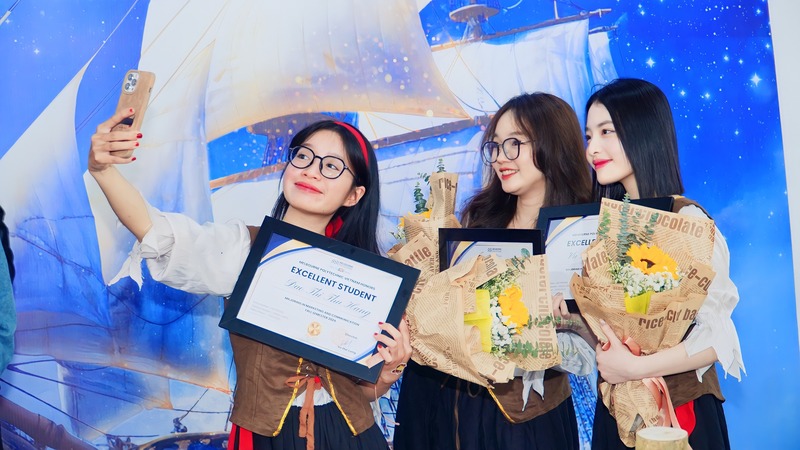 Lễ tôn vinh sinh viên xuất sắc kỳ Fall 2024 – Những nỗ lực được ghi nhận xứng đáng tại MPV