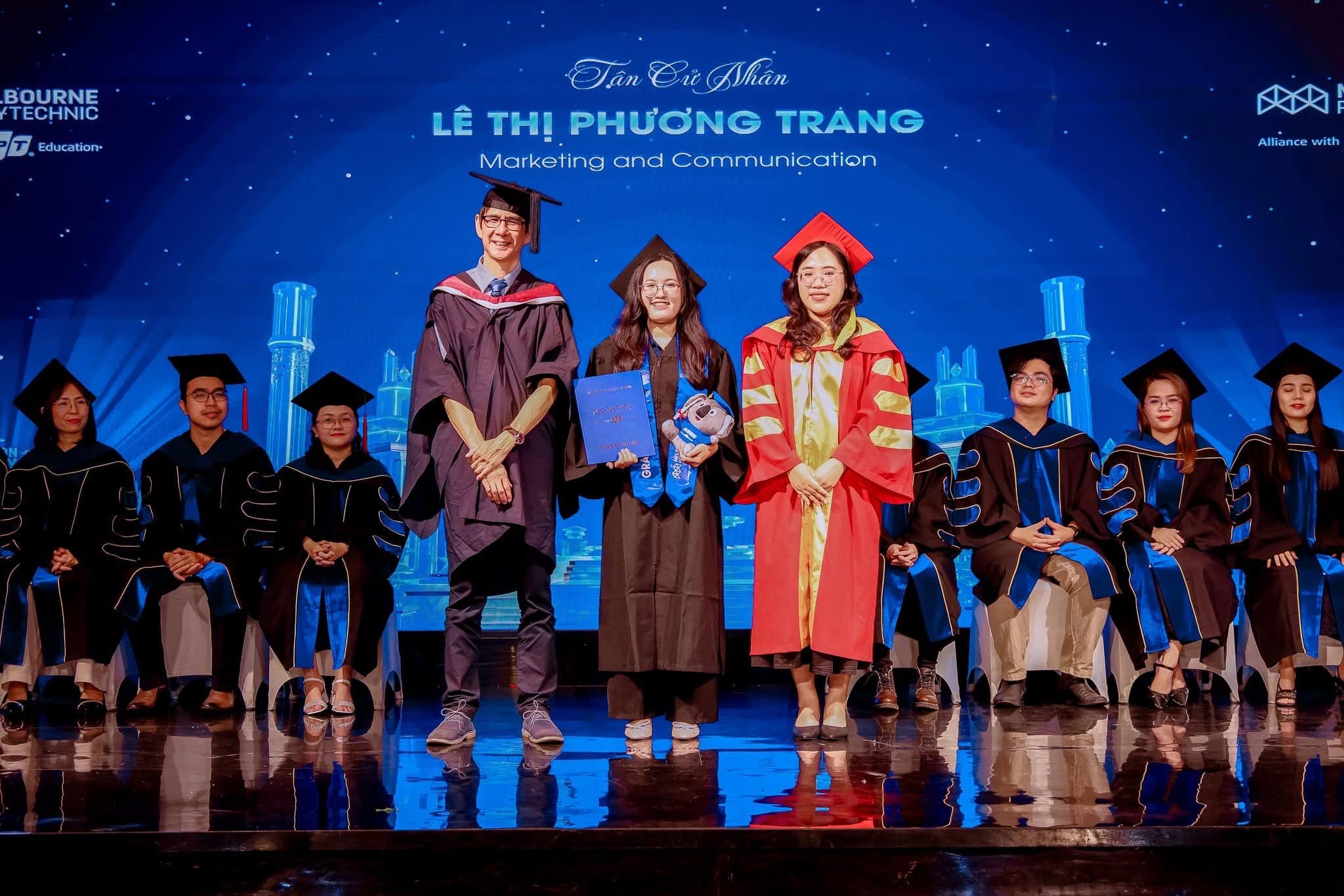 Sinh viên MPV nhận bằng Advanced Diploma chuẩn Úc mở ra cơ hội việc làm toàn cầu Sinh viên MPV nhận bằng Advanced Diploma chuẩn Úc mở ra cơ hội việc làm toàn cầu