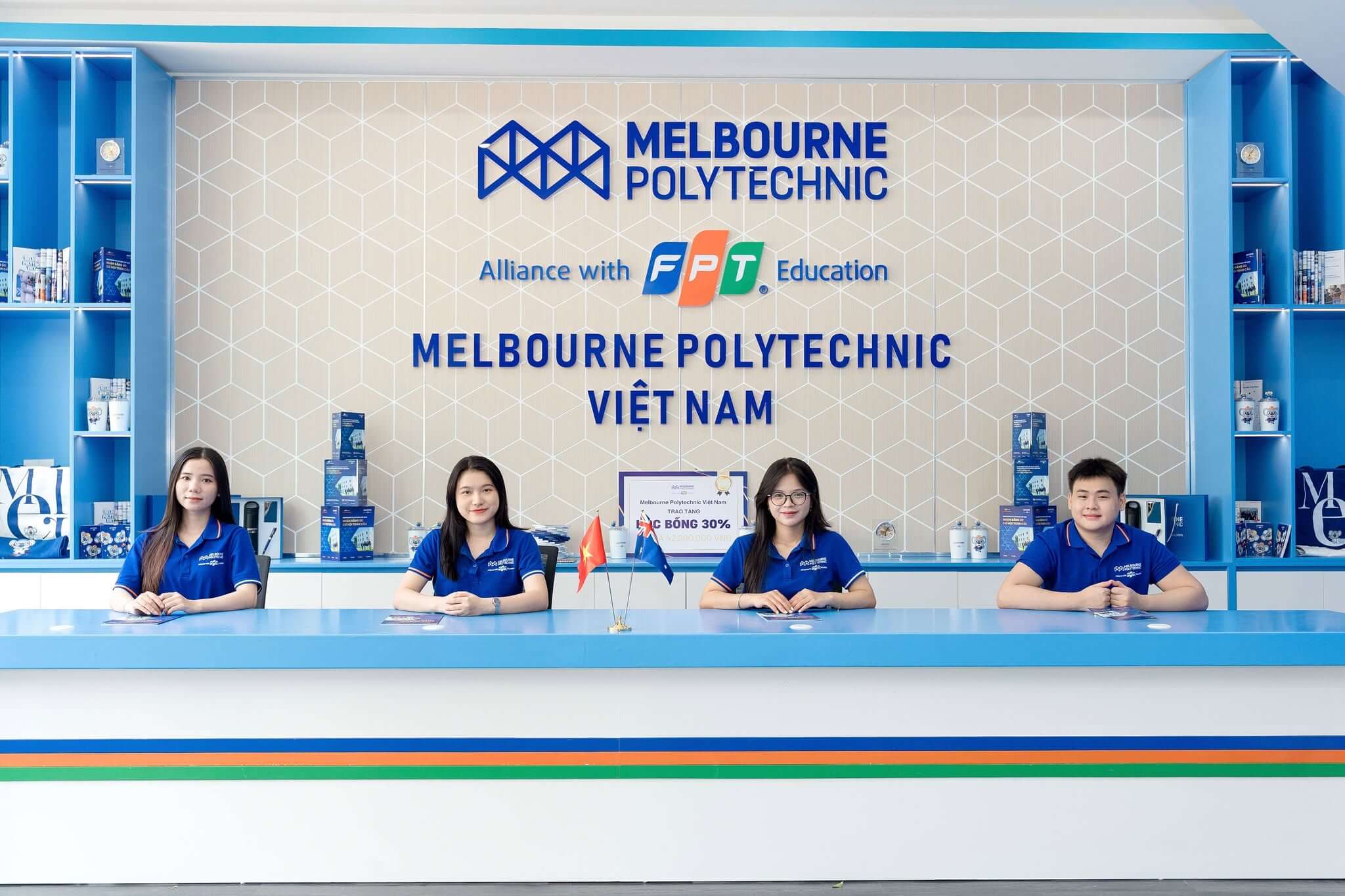 Hiện nay, Melbourne Polytechnic Việt Nam đã phủ sóng tại 4 thành phố lớn: Hà Nội, TP. Hồ Chí Minh, Đà Nẵng và Cần Thơ. Văn phòng tuyển sinh Melbourne Polytechnic Việt Nam