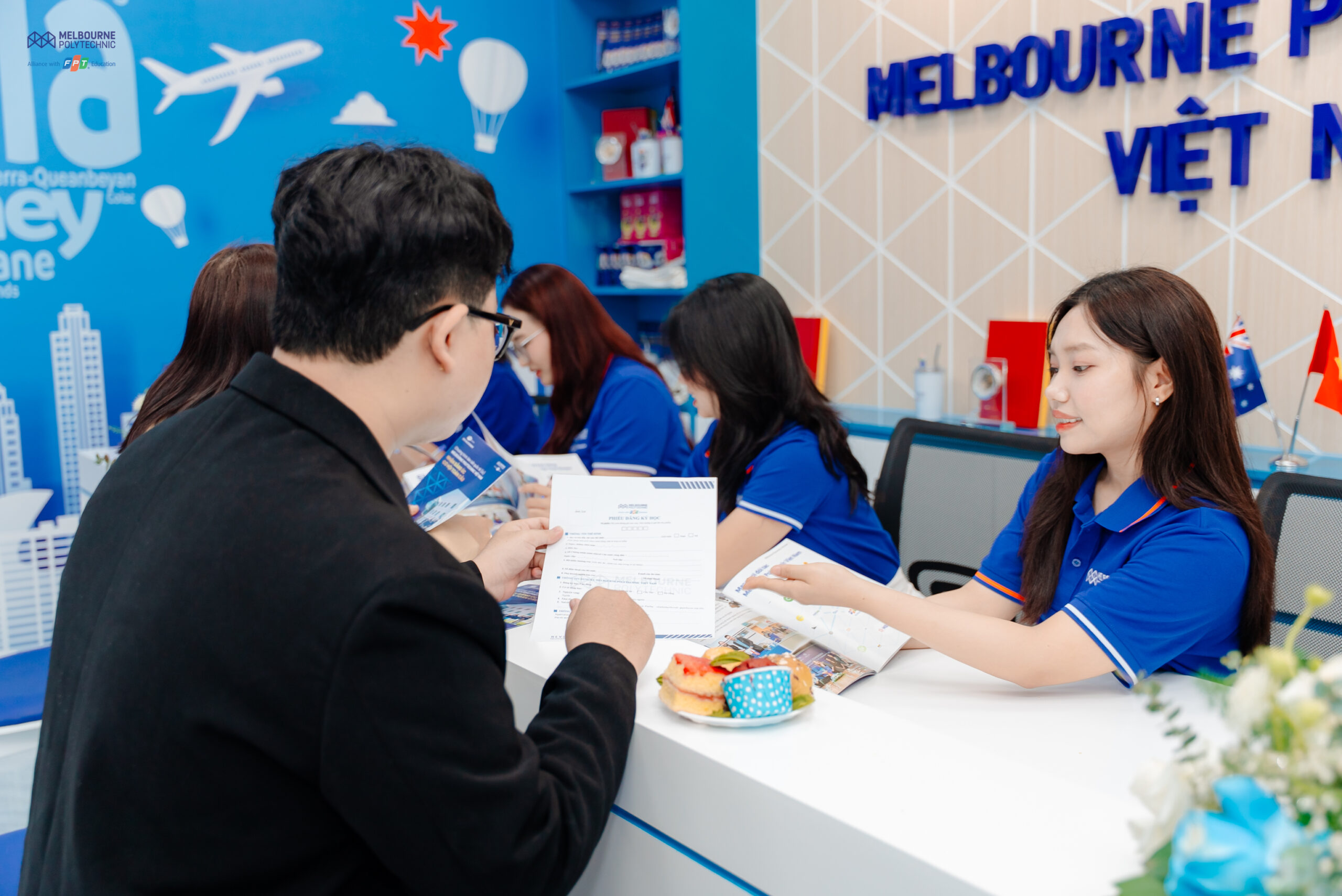 Học sinh được tư vấn tìm hiểu về MPV